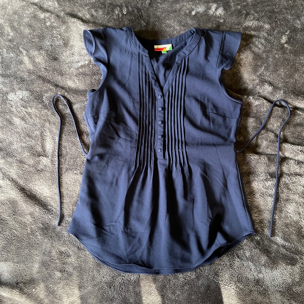 Fervour (ModCloth) Tie-back Button Top